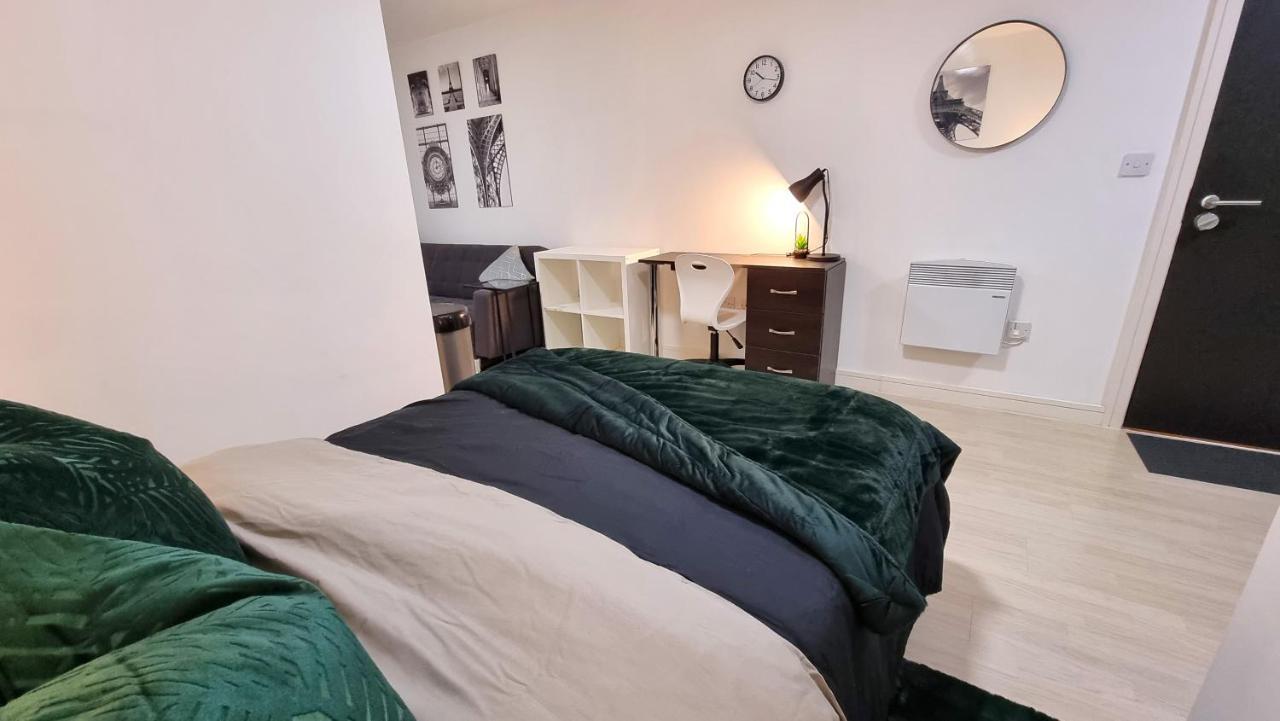 Spacious City Studio / Wifi / Parking Liverpool Dış mekan fotoğraf