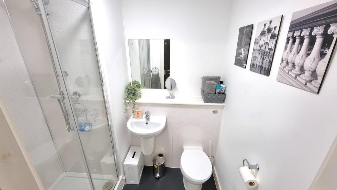 Spacious City Studio / Wifi / Parking Liverpool Dış mekan fotoğraf